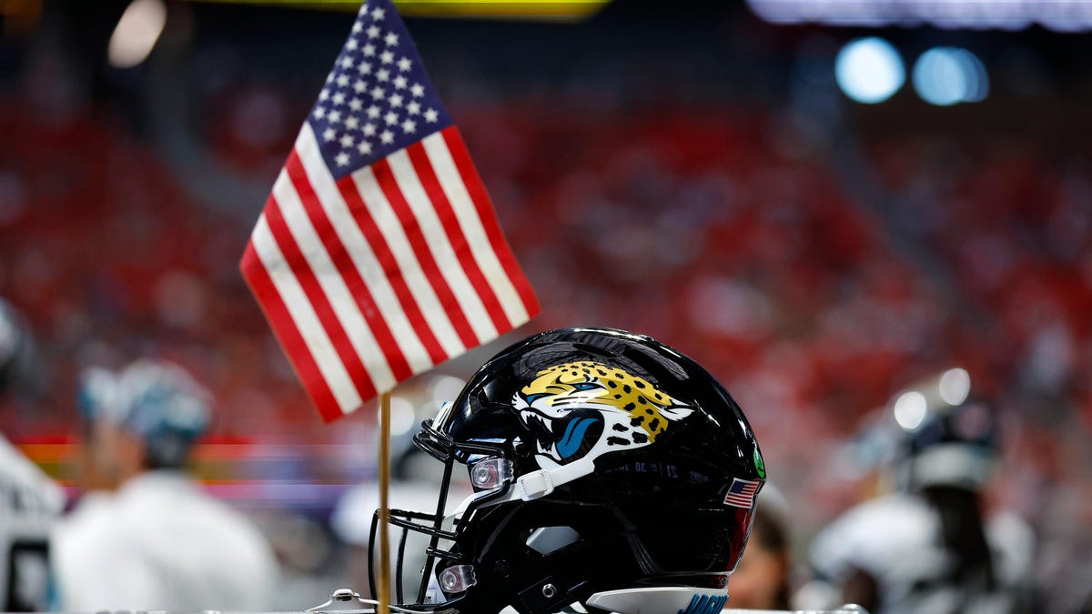 Jaguars embezzler went full Florida Man with his $22 million