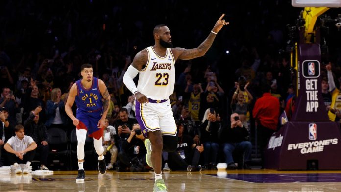LeBron James creates the 40K club, which he’ll populate alone for a long time